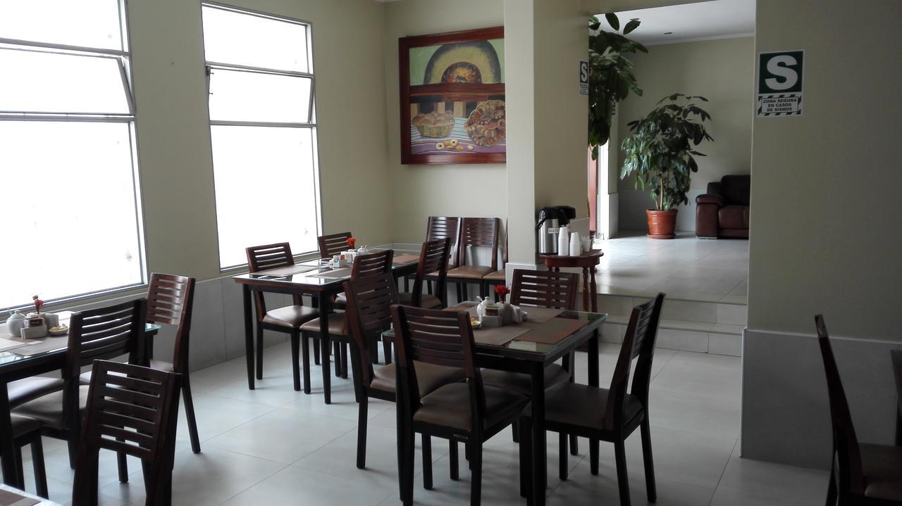 Hotel Rivera Ayacucho Kültér fotó